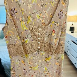 Bebe vintage Beige Floral SILK Maxi Dress